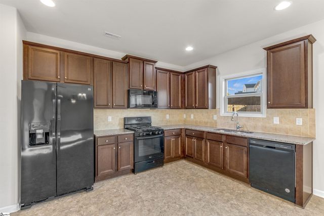 400 Jones Peak Drive, Simpsonville, SC 29681