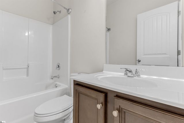 400 Jones Peak Drive, Simpsonville, SC 29681