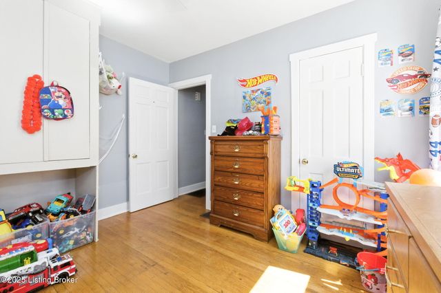 1413 Thornberry Ave, Louisville, KY 40215