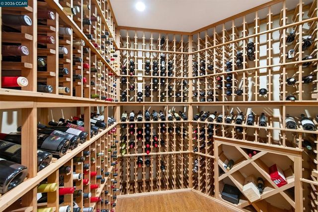 715 Castle Rock Rd, Walnut Creek, CA 94598