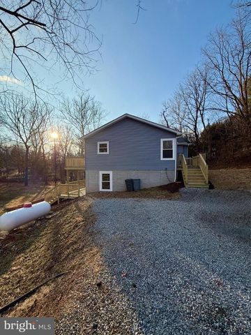 208 WALTERS WAY, Harpers Ferry, WV 25425