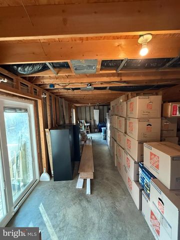 208 WALTERS WAY, Harpers Ferry, WV 25425