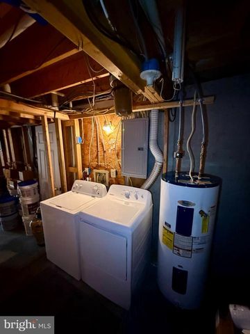 208 WALTERS WAY, Harpers Ferry, WV 25425