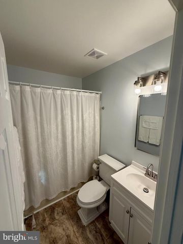 208 WALTERS WAY, Harpers Ferry, WV 25425