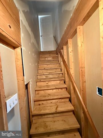 208 WALTERS WAY, Harpers Ferry, WV 25425