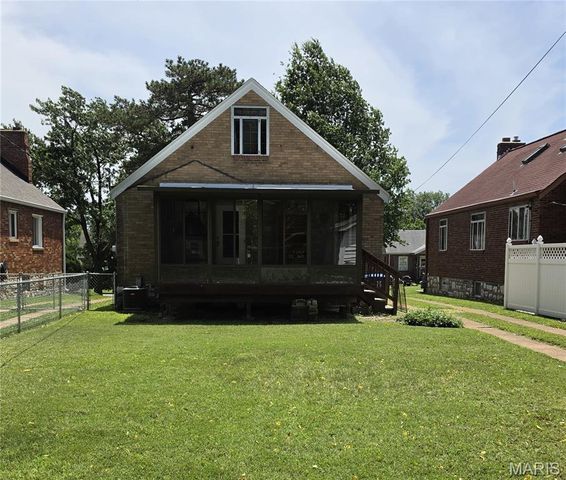 727 Zeiss Avenue, St Louis, MO 63125