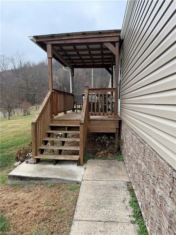 2921 Blueberry Ridge Road, Jonesville, NC 28642