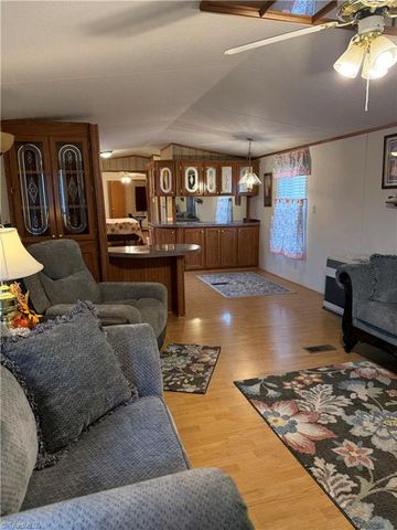 2921 Blueberry Ridge Road, Jonesville, NC 28642