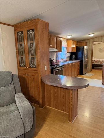 2921 Blueberry Ridge Road, Jonesville, NC 28642