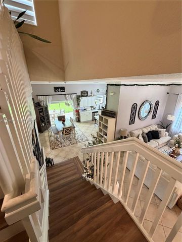 2116 NE 38th Rd 2116, Homestead, FL 33033