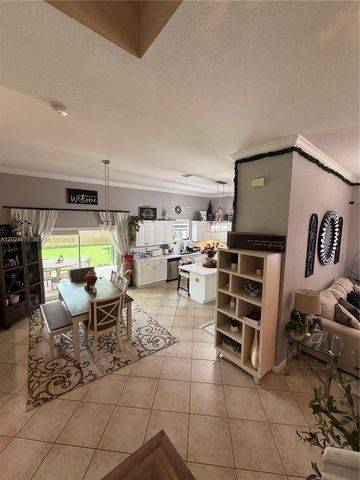 2116 NE 38th Rd 2116, Homestead, FL 33033