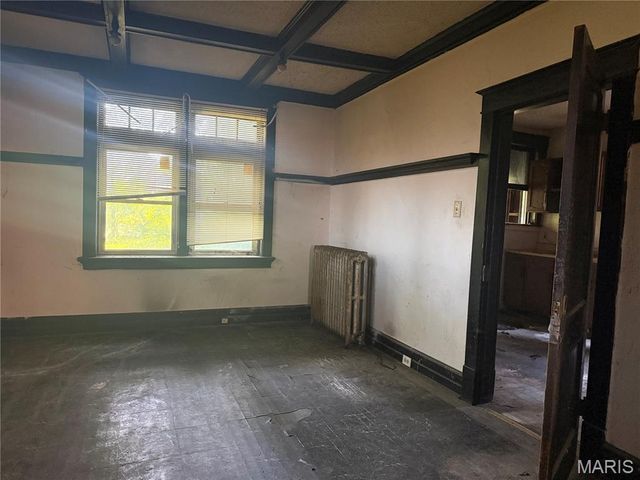 3924 N 19th Street, St Louis, MO 63107