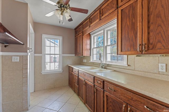 413 Tonti Street, South Bend, IN 46617