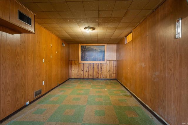 413 Tonti Street, South Bend, IN 46617