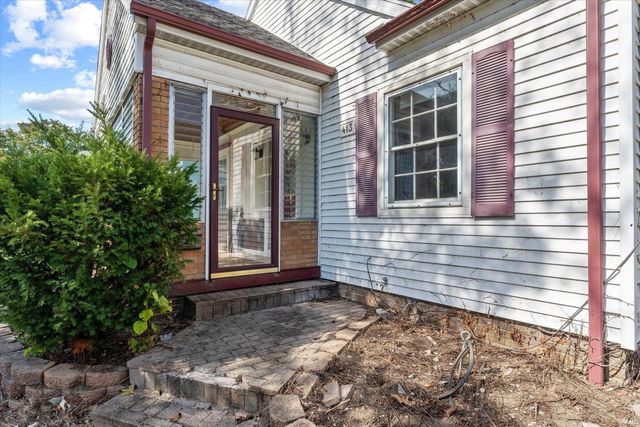 413 Tonti Street, South Bend, IN 46617