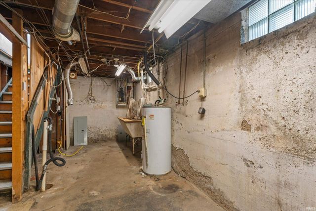 413 Tonti Street, South Bend, IN 46617