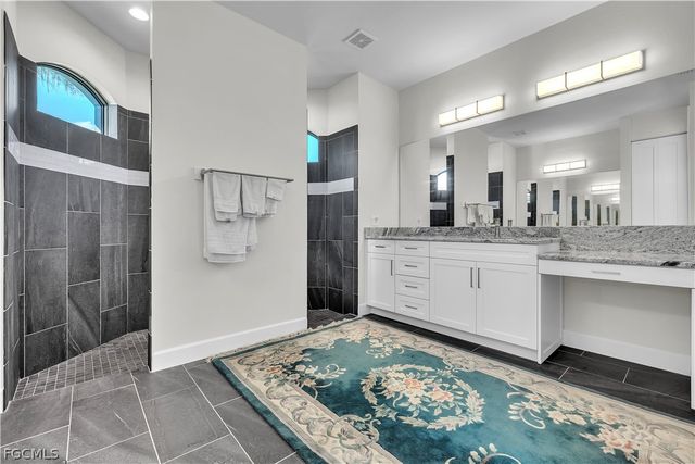 16800 Lady Diana CT, Cape Coral, FL 33991