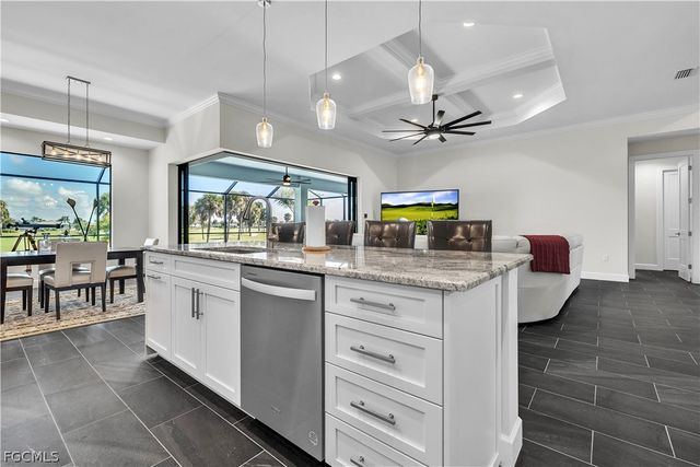 16800 Lady Diana CT, Cape Coral, FL 33991