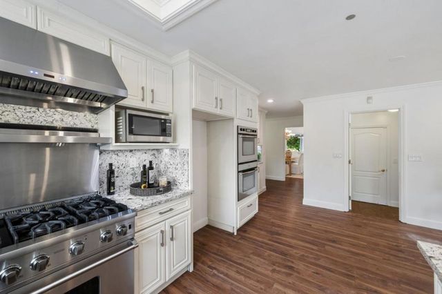 702 Royal Glen Drive, San Jose, CA 95133