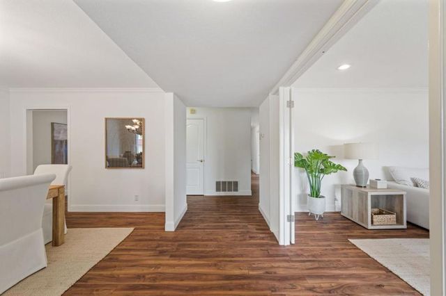 702 Royal Glen Drive, San Jose, CA 95133