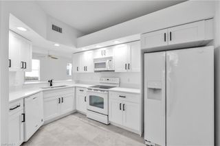 365 Stella Maris DR N 2901, Naples, FL 34114