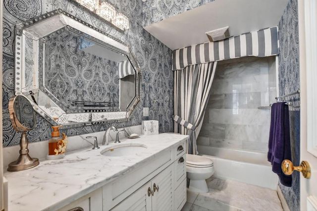 2917 S Ocean Boulevard 205, Highland Beach, FL 33487