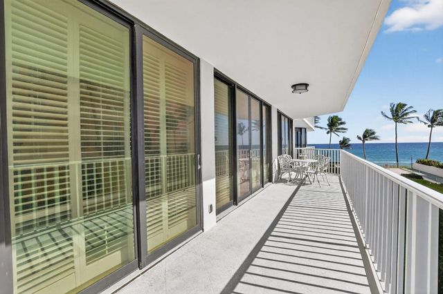 2917 S Ocean Boulevard 205, Highland Beach, FL 33487