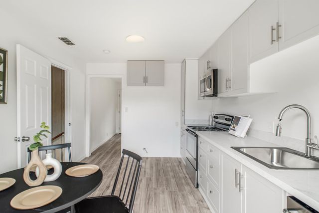 1832 Rockrose Rd, West Sacramento, CA 95691