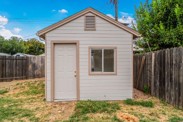 1832 Rockrose Rd, West Sacramento, CA 95691