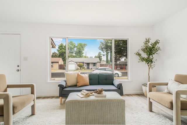 1832 Rockrose Rd, West Sacramento, CA 95691