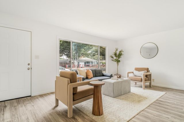 1832 Rockrose Rd, West Sacramento, CA 95691