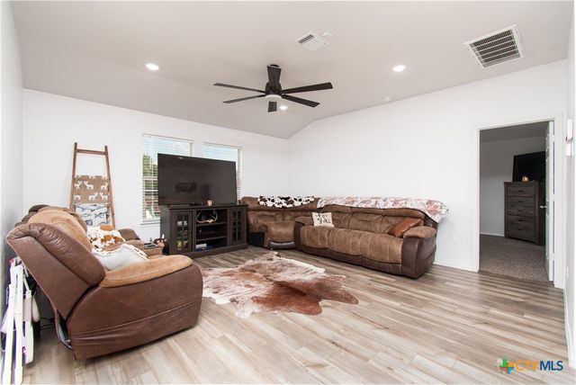 224 Poplin Lane, Troy, TX 76579