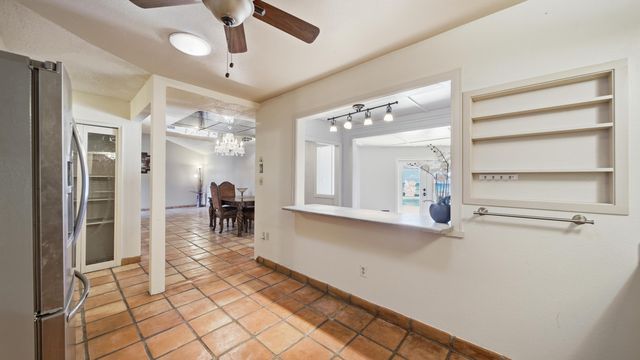 439 Wagon Train Drive SE, Rio Rancho, NM 87124