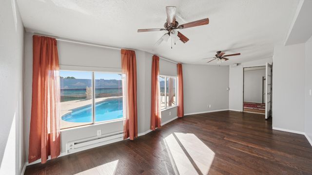 439 Wagon Train Drive SE, Rio Rancho, NM 87124