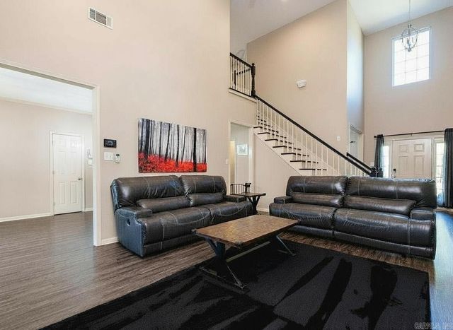 6520 W Caribbean Drive, Benton, AR 72019