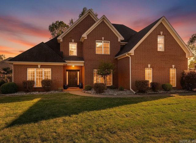 6520 W Caribbean Drive, Benton, AR 72019