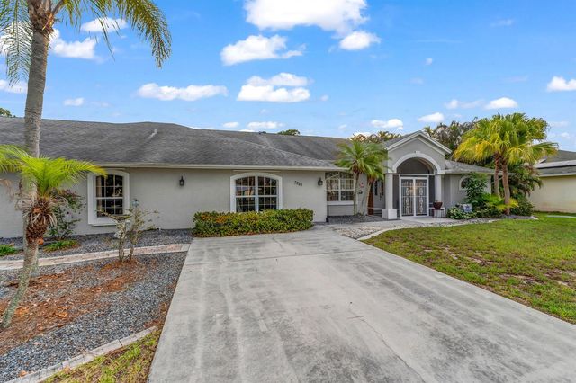 3283 SE West Snow Road, Port St. Lucie, FL 34984