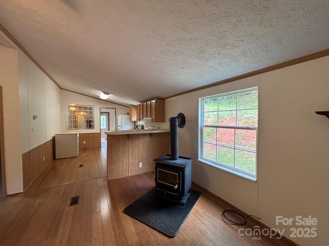 66 Scenic Drive, Bryson City, NC 28713