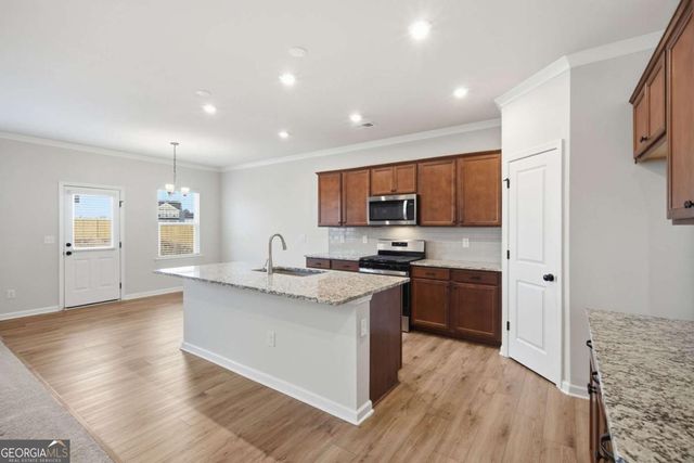 7410 Barclay Court, Dawsonville, GA 30534