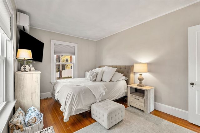 135 Thacher St 135, Milton, MA 02186