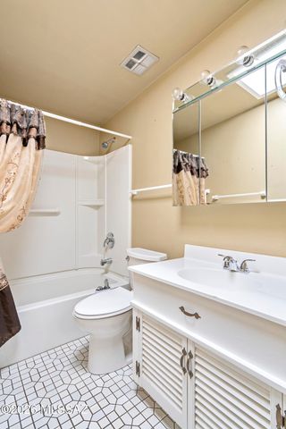 1821 S Rocky Mountain Drive, Tucson, AZ 85710