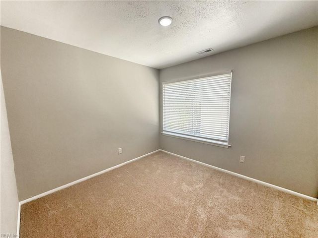 687 Orangewood DR, Virginia Beach, VA 23453