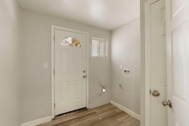 1628 N Golden Gate, Stockton, CA 95205