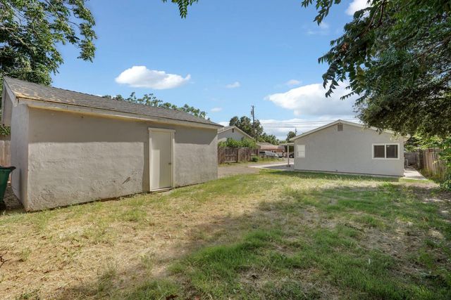 1628 N Golden Gate, Stockton, CA 95205