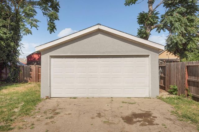1628 N Golden Gate, Stockton, CA 95205