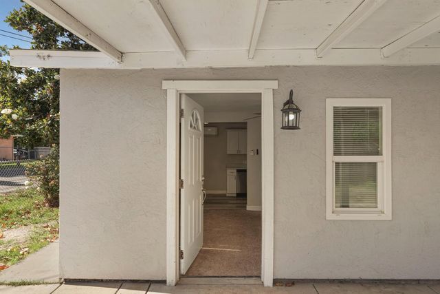 1628 N Golden Gate, Stockton, CA 95205