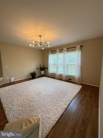 5980 TWIN BRANCH CT, Haymarket, VA 20169