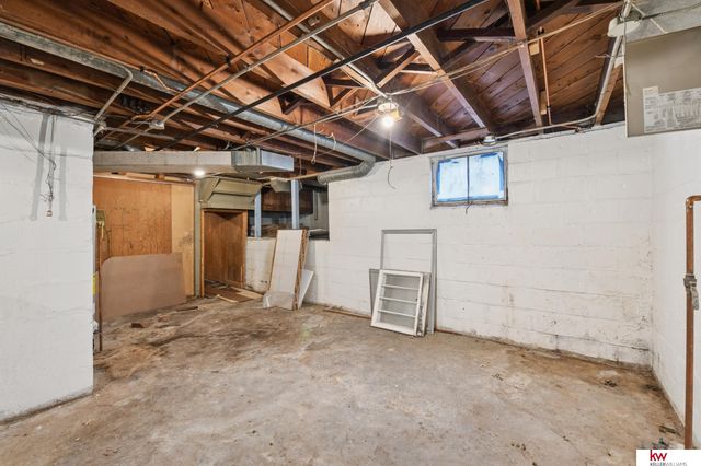 4378 Lafayette Avenue, Omaha, NE 68131