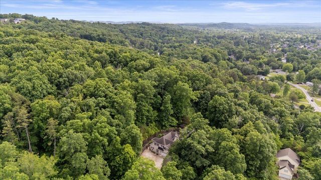 2399 Red Tail Lane, Chattanooga, TN 37421