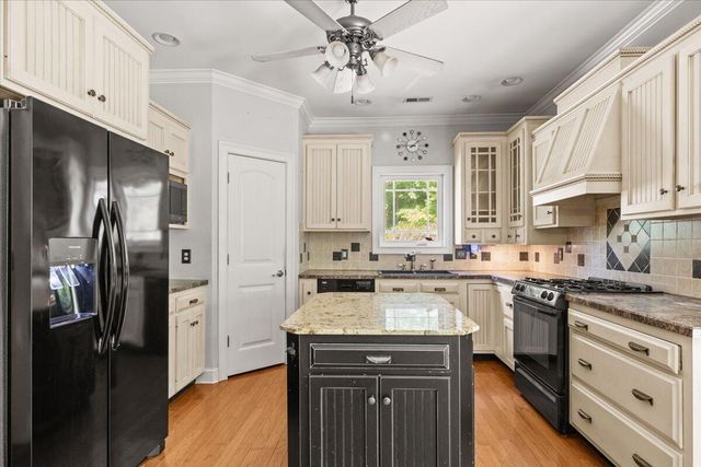 2399 Red Tail Lane, Chattanooga, TN 37421